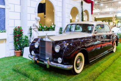Techno classica 2024 gallery picture