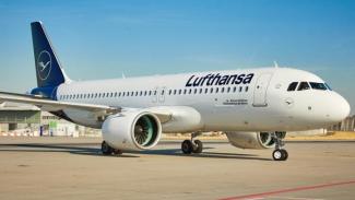 To Techno Classica Essen by Plane